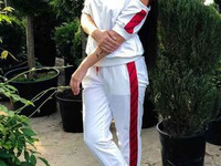 СТИЛЬНЫЙ И ЗАПОМИНАЮЩИЙСЯ СПОРТИВНЫЙ КОСТЮМ ИЗ ТРИКОТАЖА ОТЛИЧНОГО КАЧ