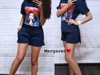 Костюм Ткань креп-дайвинг + нашивка Размеры С (42-44) и М (44-46) Футб