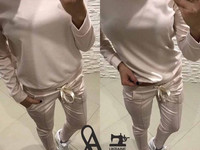 Костюм Цена 550 грн., универсал 42-44, ткань Джерси полированный.