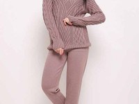 Цена: 550 грн. Размеры: 42-48 Состав: хлопок 50%, акрил 50%  Рост моде