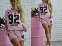 Костюм материал - шелк Армани, накатка качественная! размер единый с-м