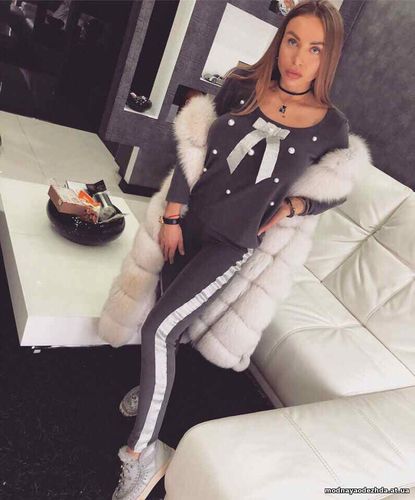 КОСТЮМ нежная шерстяная Ангора декорирован жемчугом и парчовыми лентам КОСТЮМ нежная шерстяная Ангора декорирован жемчугом и парчовыми лентам