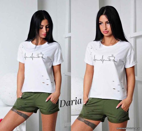 Костюм: (шорты + футболка свободного кроя ). Ткань : футболка - х / б Костюм: (шорты + футболка свободного кроя ). Ткань : футболка - х / б