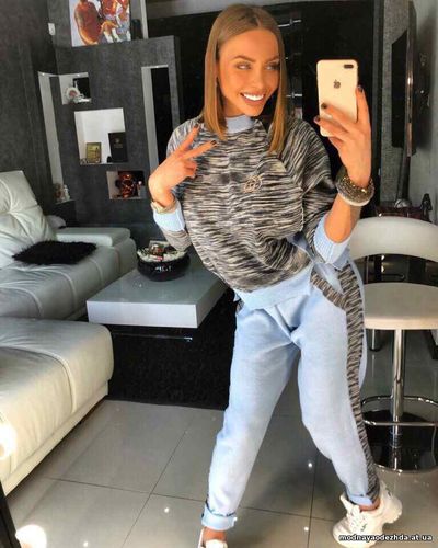 ВЯЗАННЫЙ КОСТЮМ Пряжа итальянский меланжевый хлопок с Ангорой ,декорир ВЯЗАННЫЙ КОСТЮМ Пряжа итальянский меланжевый хлопок с Ангорой ,декорир