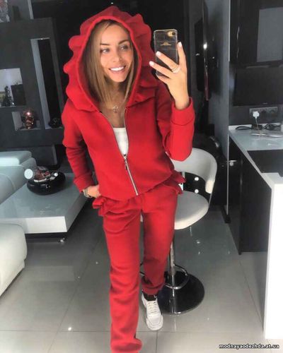 NEW COLLECTION «SMART 2» из бархатного трикотажа декорирован брендовой