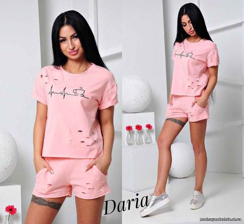 Костюм: (шорты + футболка свободного кроя ). Ткань - х / б коттон с эл Костюм: (шорты + футболка свободного кроя ). Ткань - х / б коттон с эл