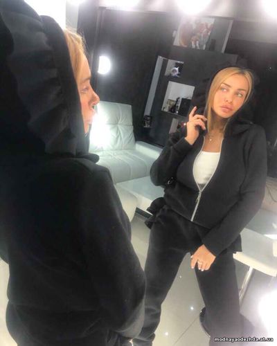 NEW COLLECTION «SMART 2» из бархатного трикотажа декорирован брендовой