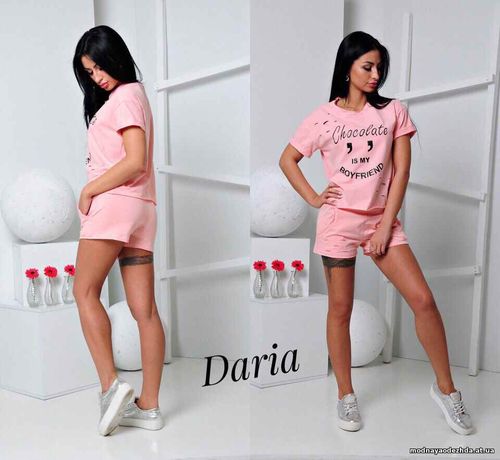 Костюм: (шорты + футболка свободного кроя ). Ткань - х / б коттон с эл Костюм: (шорты + футболка свободного кроя ). Ткань - х / б коттон с эл