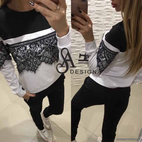 Спортивный костюм Цена 710 грн., размер универсальный 42/44, ткань пло Спортивный костюм Цена 710 грн., размер универсальный 42/44, ткань пло