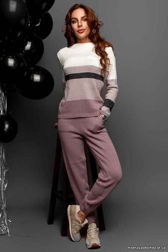 Костюм «Жасмин» цвет по брюкам фиалет, сирень, джинс , шоколад длина б Костюм «Жасмин» цвет по брюкам фиалет, сирень, джинс , шоколад длина б