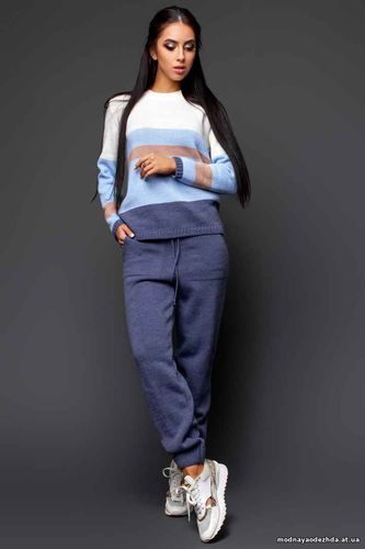 Костюм «Жасмин» цвет по брюкам фиалет, сирень, джинс , шоколад длина б Костюм «Жасмин» цвет по брюкам фиалет, сирень, джинс , шоколад длина б