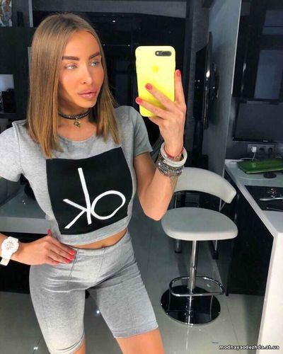 КОСТЮМ “OK” плотный стрейчевый трикотаж декорировано вышивкой -принтом КОСТЮМ “OK” плотный стрейчевый трикотаж декорировано вышивкой -принтом