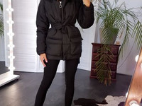 Тёплая курточка с капюшоном Размер: С и М Ткань: плащёвка, подкладка и