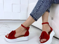 Код 11880 Босоножки = Tassels =, цвет: RED материал: НАТУР. ЗАМШ , под