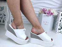 Код 944  Шлепки STYLE,  цвет белый,  материал эко кожа,  декор бусины