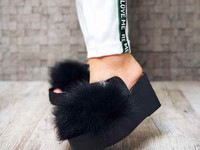 Код 3734 Шлепки Fuzzy. Натуральная кожа, мех песец. Подошва сзади 8см,