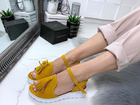 Код 11917 Босоножки = Tassels =, цвет: MUSTARD, материал: НАТУР. ЗАМШ
