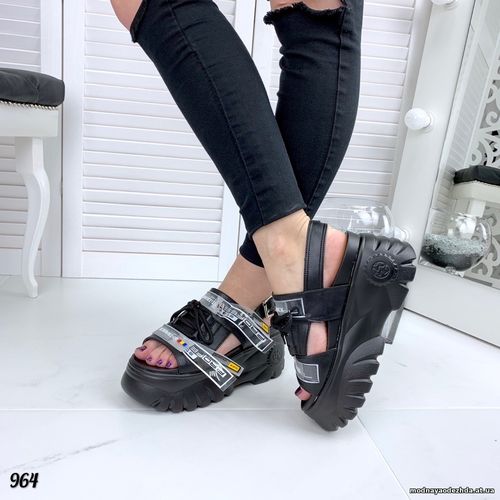 Код 962 Сандали Balenciaga ,  цвет белый материал НАТУРАЛЬНАЯ КОЖА + т