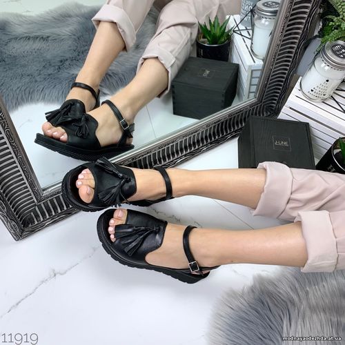 Код 11919 Босоножки = Tassels =, цвет: ЧЕРНЫЙ, материал: НАТУР. КОЖА п