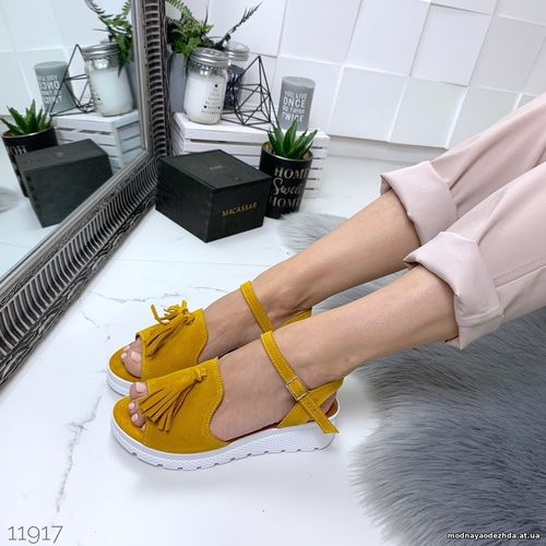 Код 11917 Босоножки = Tassels =, цвет: MUSTARD, материал: НАТУР. ЗАМШ
